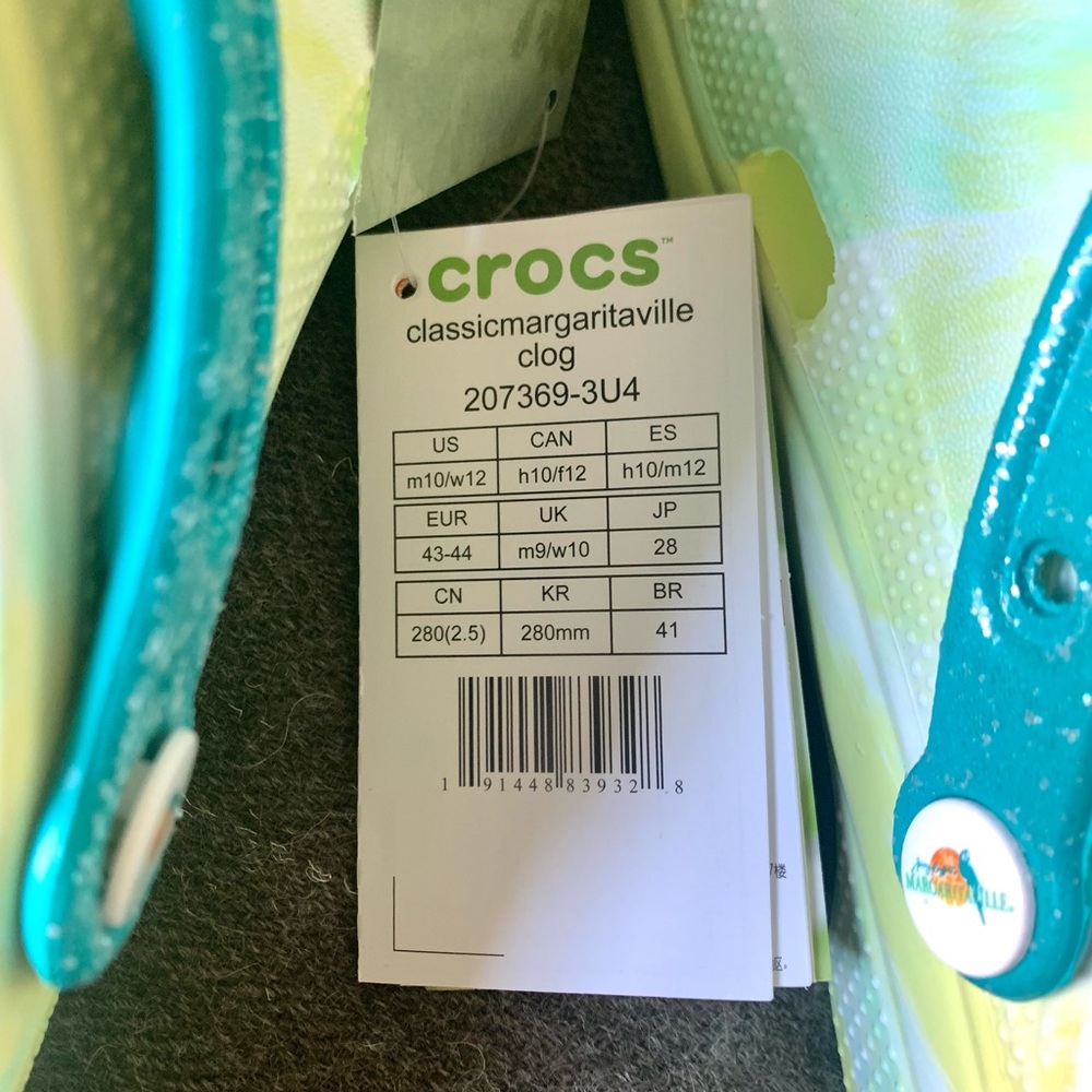 Crocs Margaritaville - Picture 13 of 15